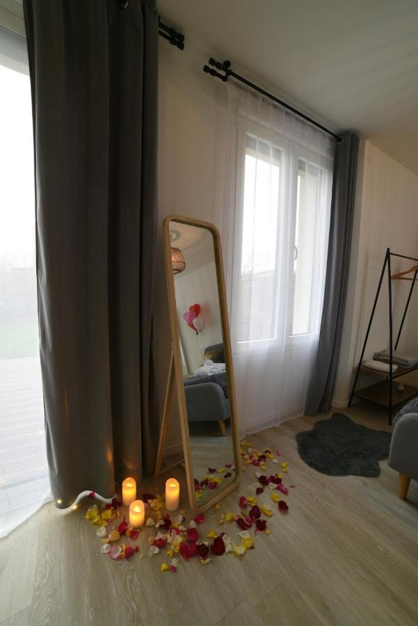 Eaudyssee Maison Avec Spa Privee - Loiret Ladon Luaran gambar